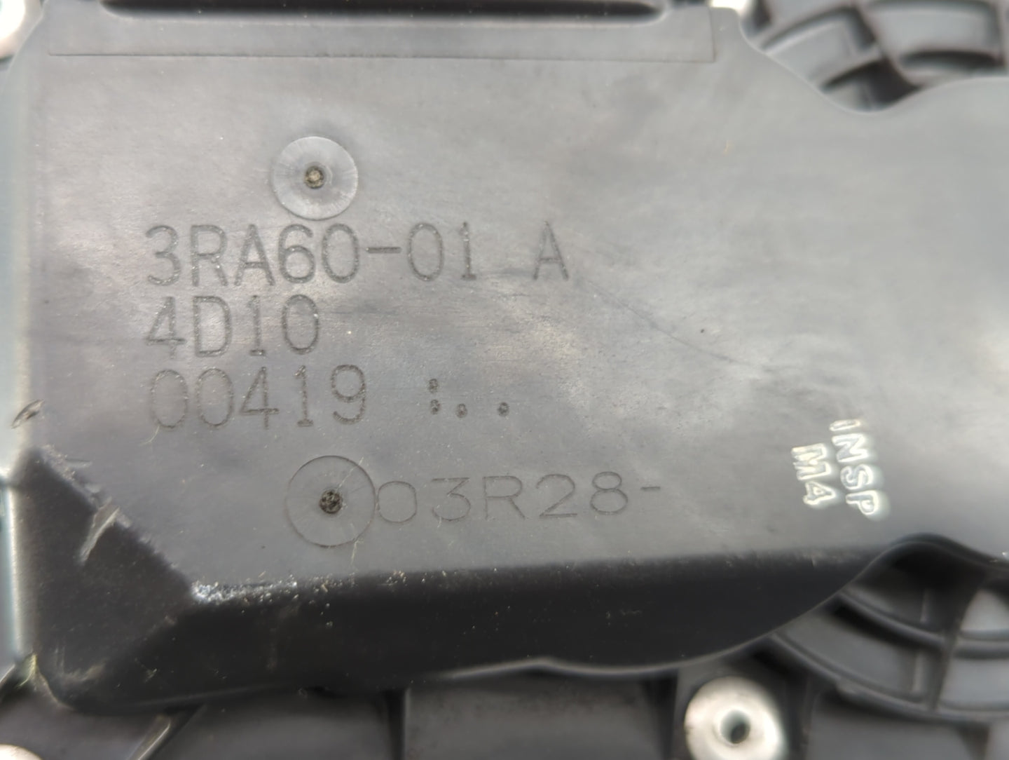 2013-2019 Nissan Sentra Throttle Body P/N:3RA60-01 E 3RA60-01 A, 3RA60-01 C Fits Fits 2013 2014 2015 2016 2017 2018 2019 OEM