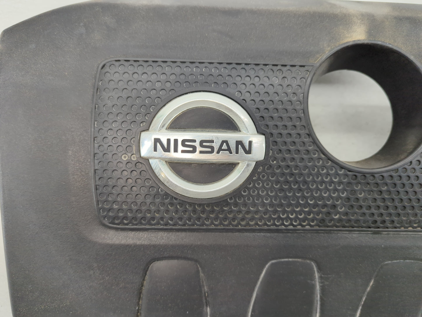 2014 Nissan Sentra Engine Cover - Oemusedautoparts1.com