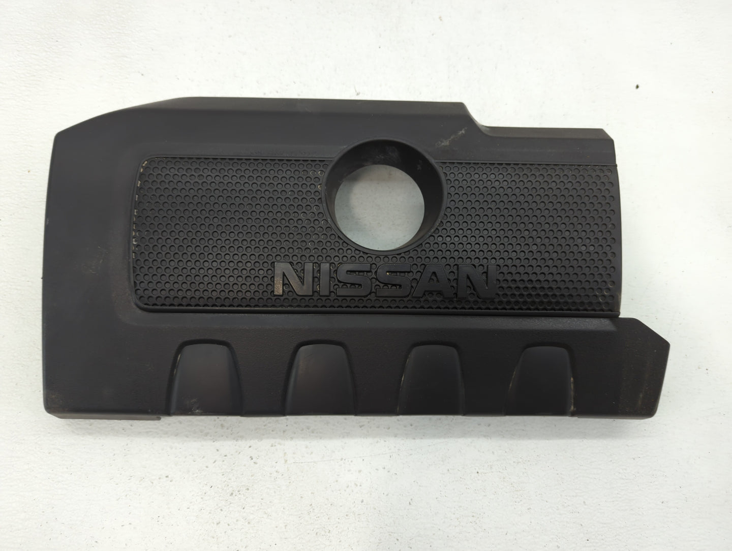 2014 Nissan Sentra Engine Cover - Oemusedautoparts1.com