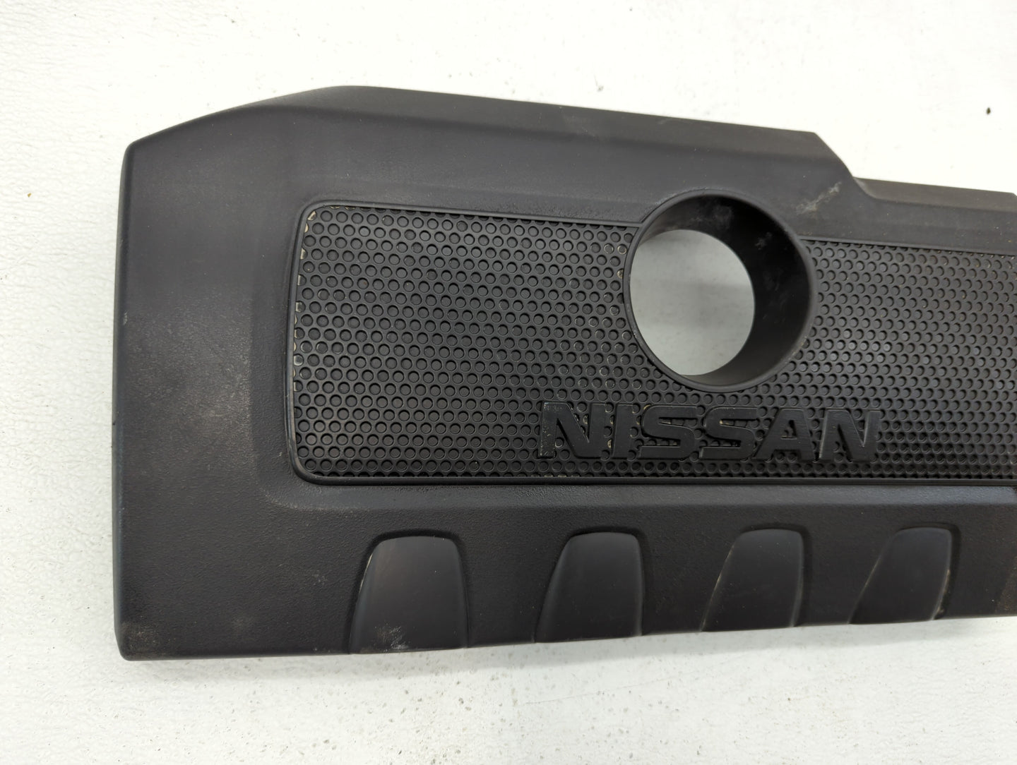 2014 Nissan Sentra Engine Cover - Oemusedautoparts1.com