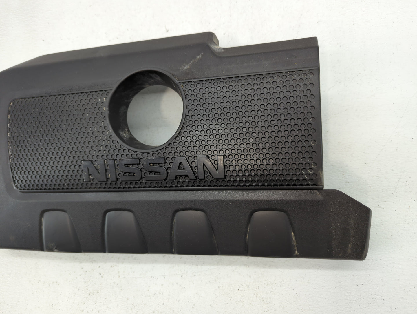 2014 Nissan Sentra Engine Cover - Oemusedautoparts1.com