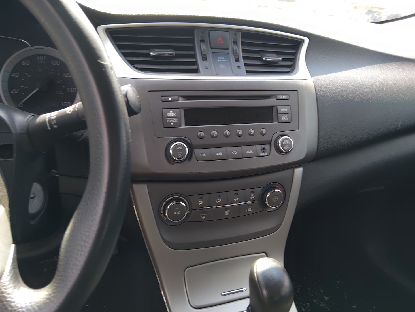 2013-2014 Nissan Sentra Radio AM FM Cd Player Receiver Replacement Fits Fits 2013 2014 OEM Used Auto Parts - Oemusedautopart