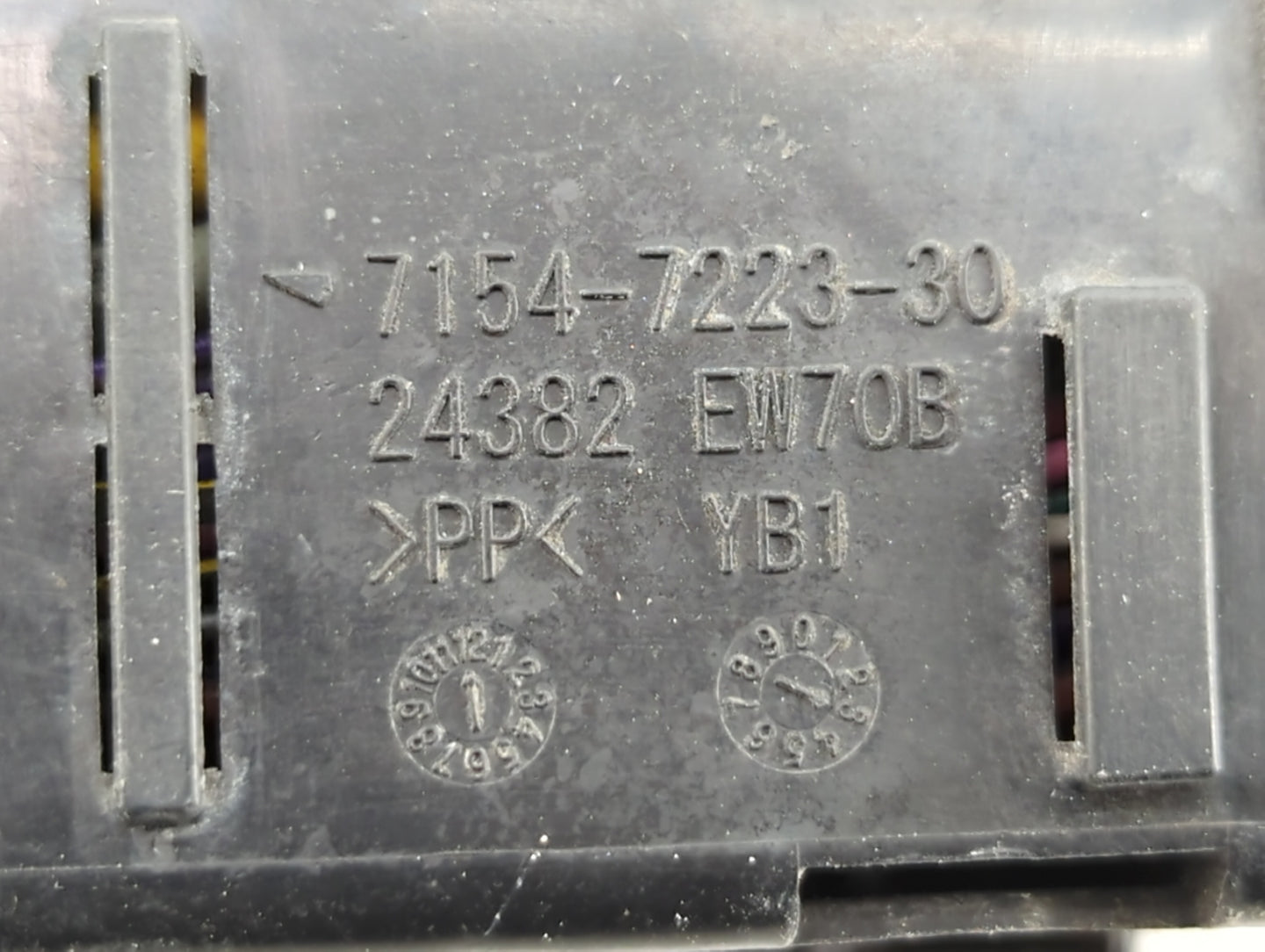 2013-2019 Nissan Sentra Fusebox Fuse Box Panel Relay Module P/N:24382 EW70B Fits Fits 2013 2014 2015 2016 2017 2018 2019 OEM