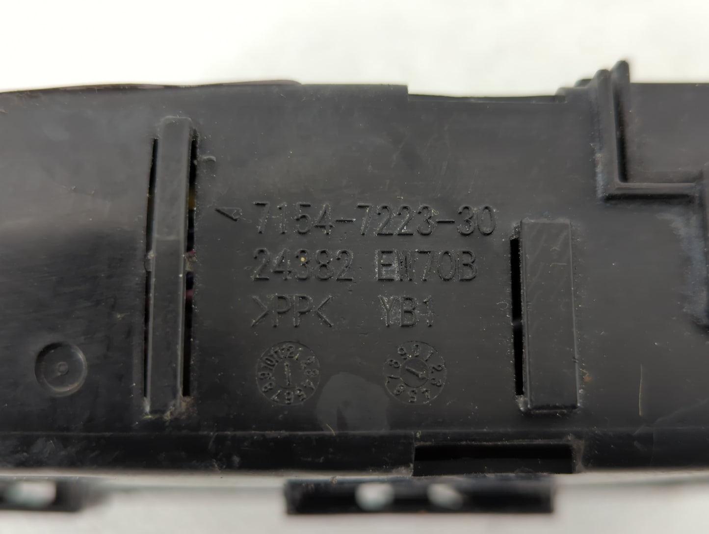 2013-2019 Nissan Sentra Fusebox Fuse Box Panel Relay Module P/N:24382 EM70B Fits Fits 2013 2014 2015 2016 2017 2018 2019 OEM