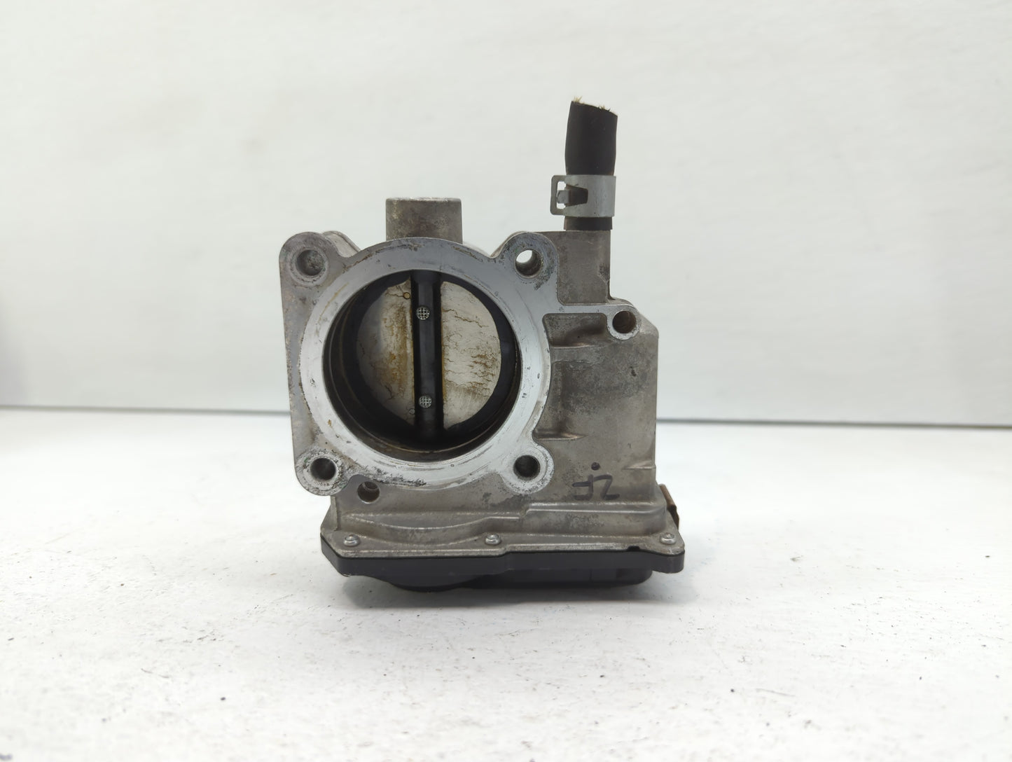 2013-2019 Nissan Sentra Throttle Body P/N:3RA60-01 B 3RA60-01 A Fits Fits 2013 2014 2015 2016 2017 2018 2019 OEM Used Auto P