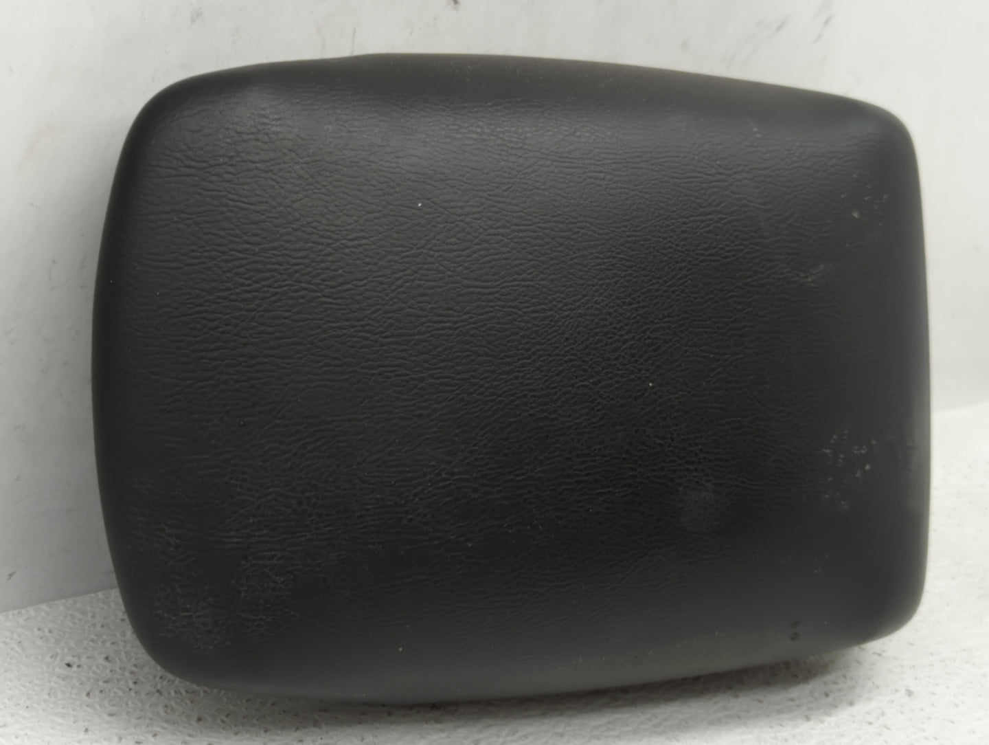 2013-2016 Nissan Sentra Center Console Armrest Cover Lid - Oemusedautoparts1.com