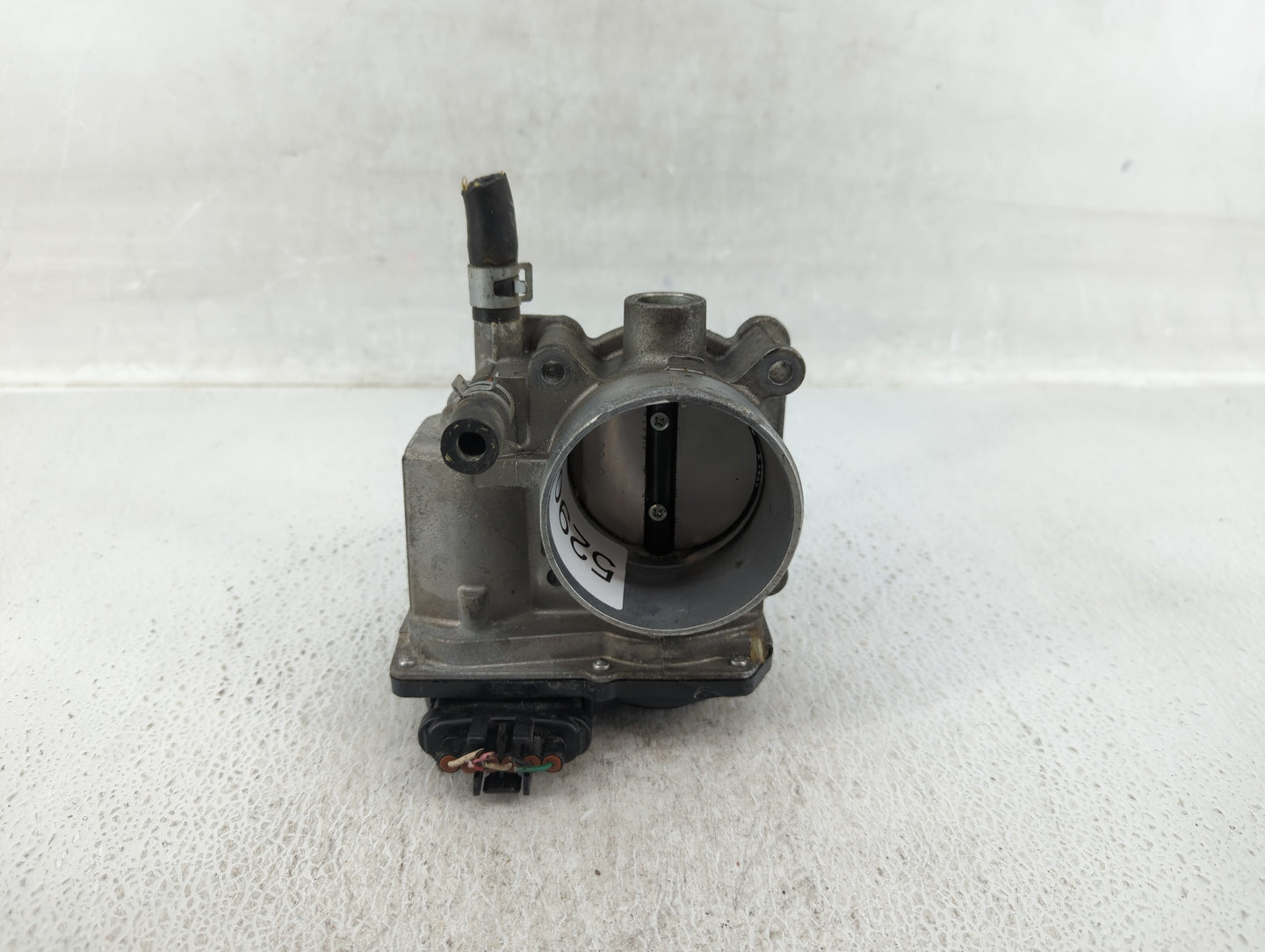 2013-2019 Nissan Sentra Throttle Body P/N:3RA60-01 A 3RA60-01 C Fits Fits 2013 2014 2015 2016 2017 2018 2019 OEM Used Auto P