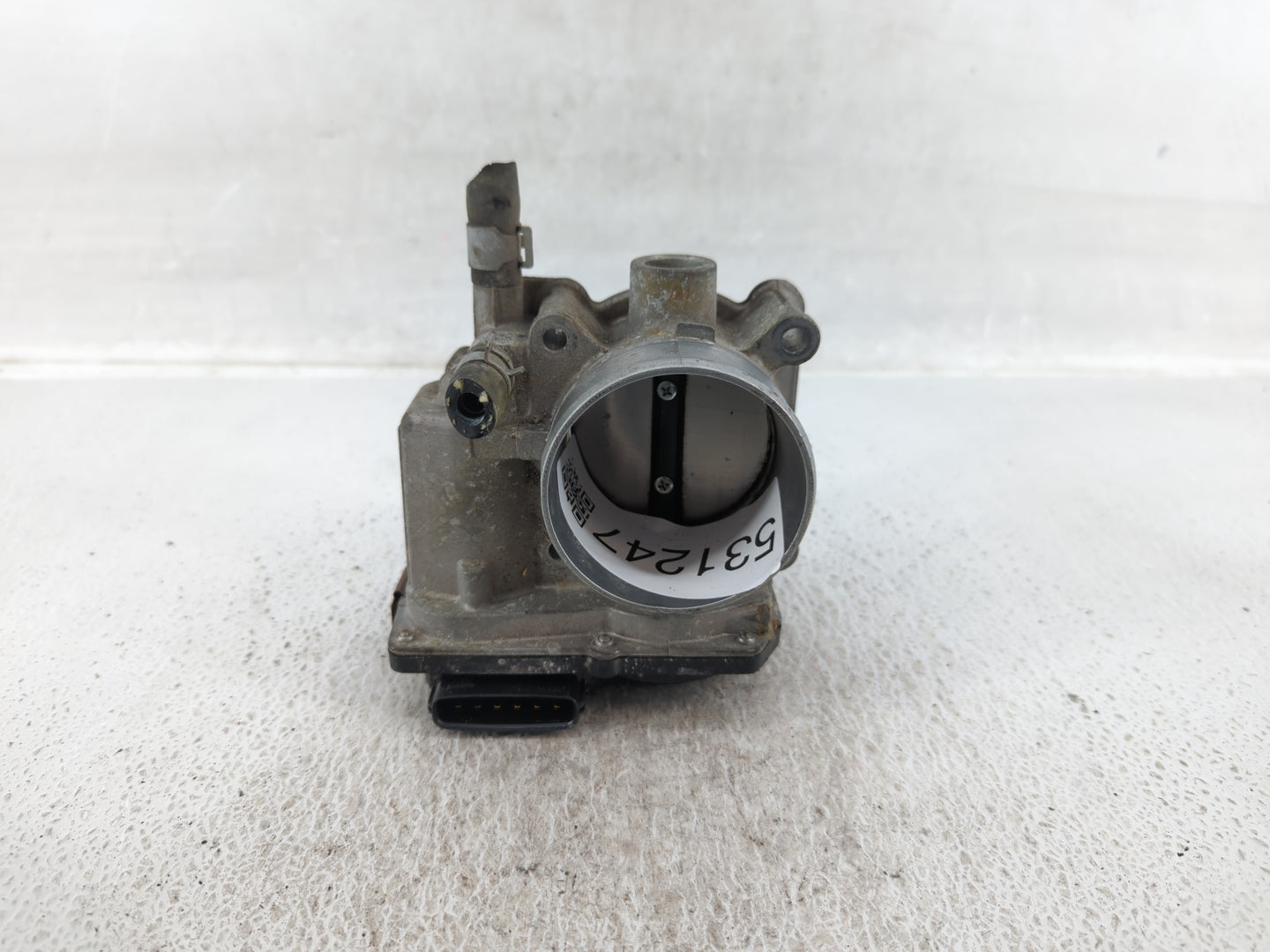 2013-2019 Nissan Sentra Throttle Body P/N:3RA60-01 A Fits Fits 2013 2014 2015 2016 2017 2018 2019 OEM Used Auto Parts - Oemu