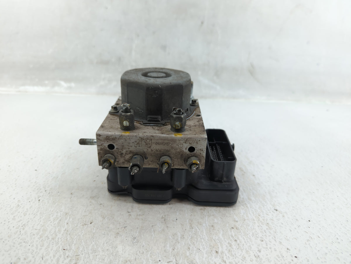 2014-2015 Nissan Sentra Anti-Lock Brake ABS Pump Module Actuator OEM P/N:140520 269 661 Fits Fits 2014 2015 OEM Used Auto Pa