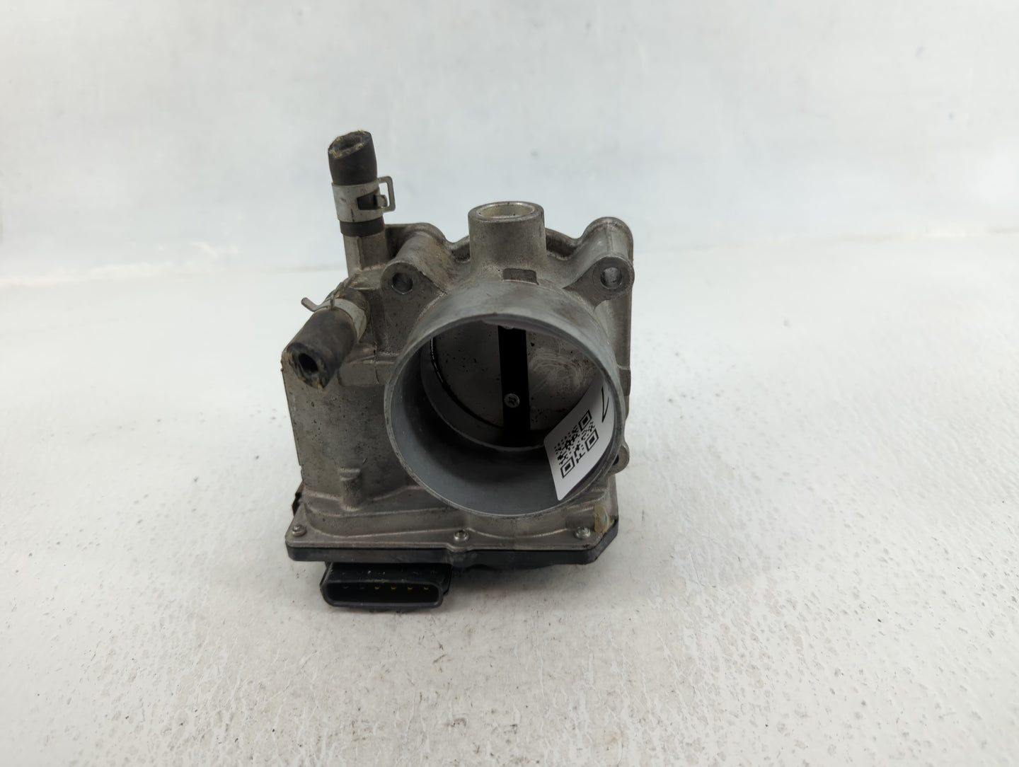 2013-2019 Nissan Sentra Throttle Body P/N:3RA60-01 Fits Fits 2013 2014 2015 2016 2017 2018 2019 OEM Used Auto Parts - Oemuse