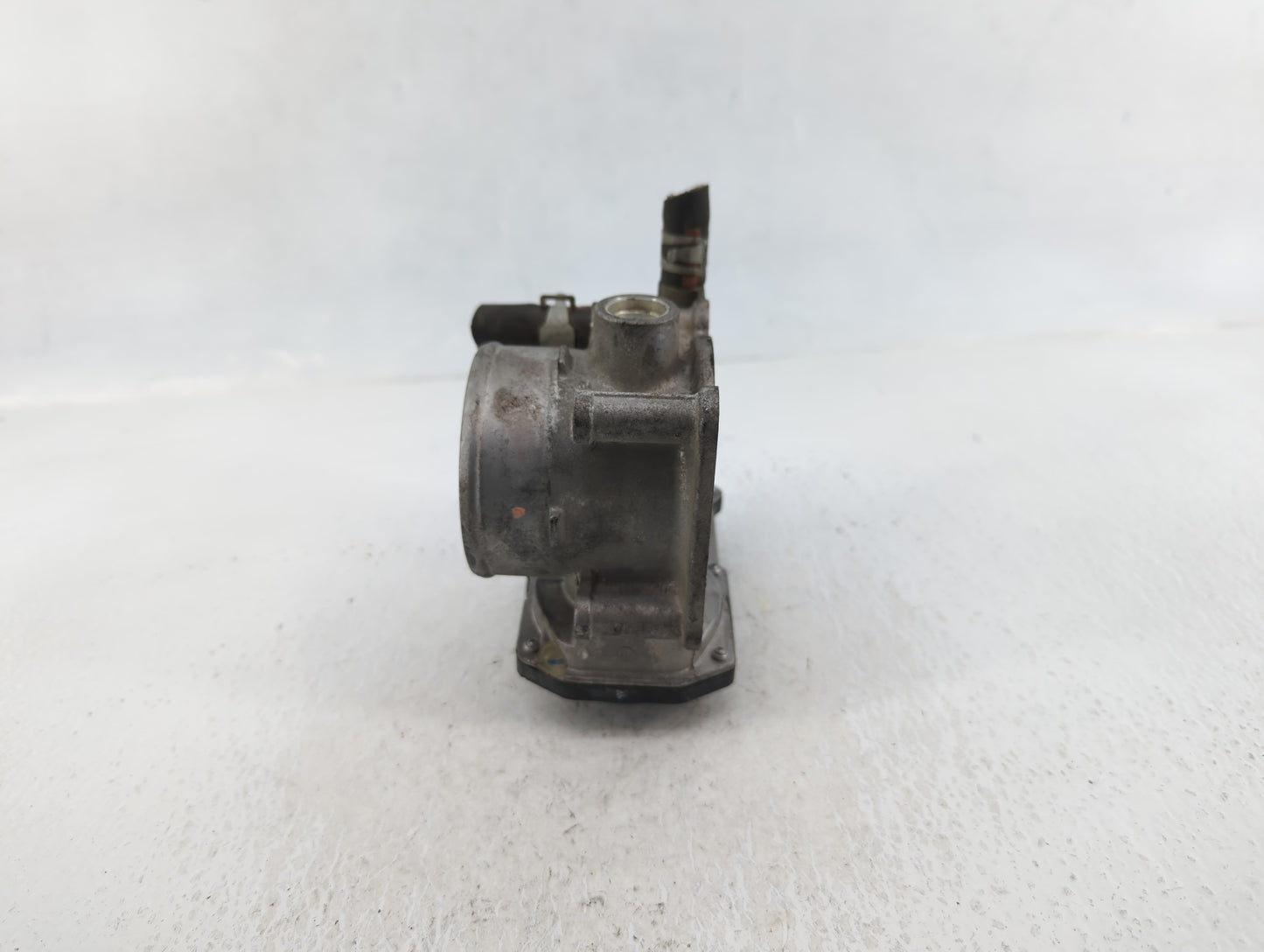 2013-2019 Nissan Sentra Throttle Body P/N:3RA60-01 Fits Fits 2013 2014 2015 2016 2017 2018 2019 OEM Used Auto Parts - Oemuse