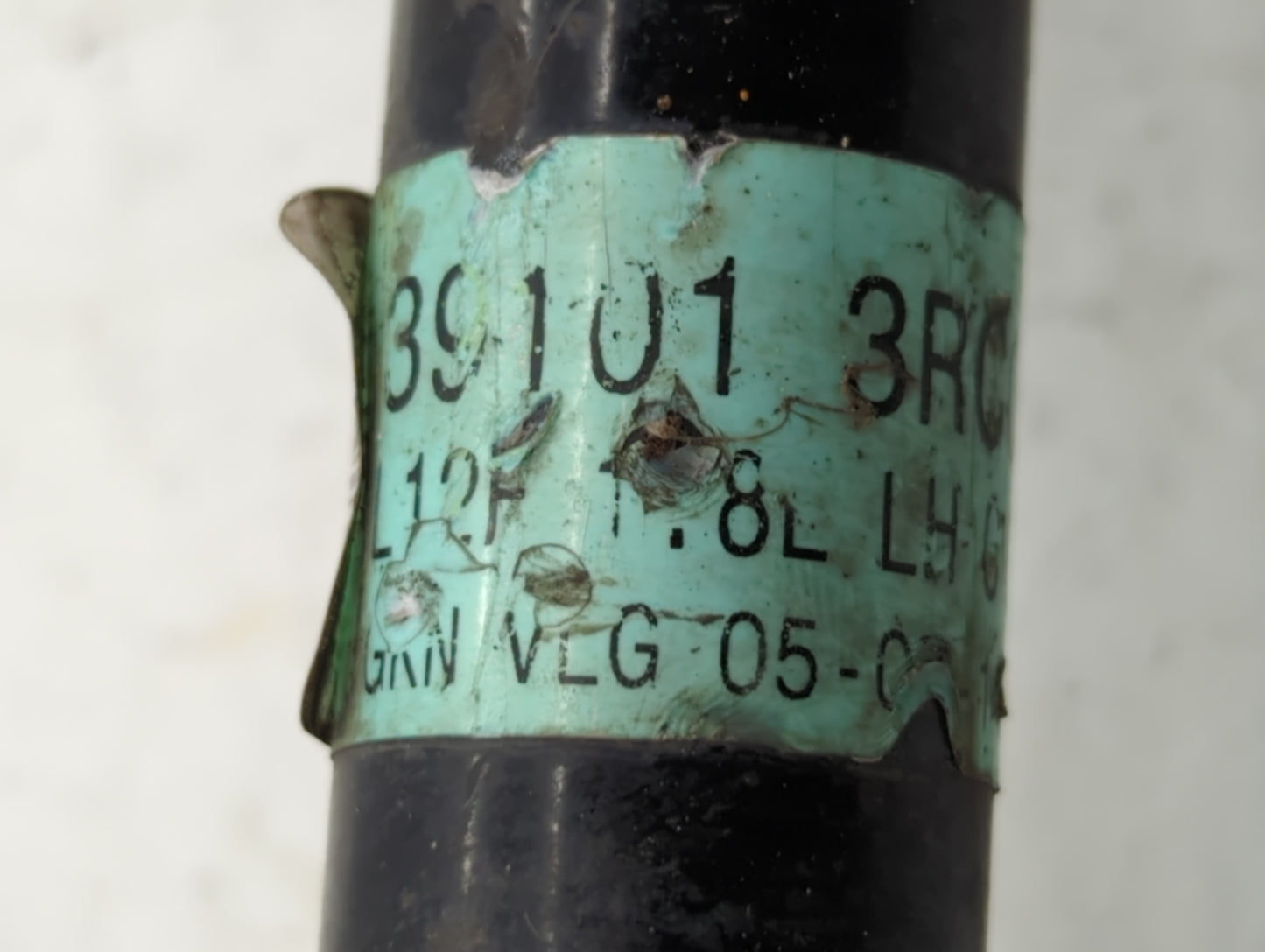 2013-2019 Nissan Sentra Axle Shaft Front Driver Cv C/v - Oemusedautoparts1.com