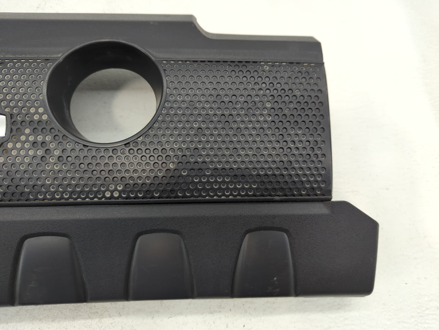 2014 Nissan Sentra Engine Cover - Oemusedautoparts1.com