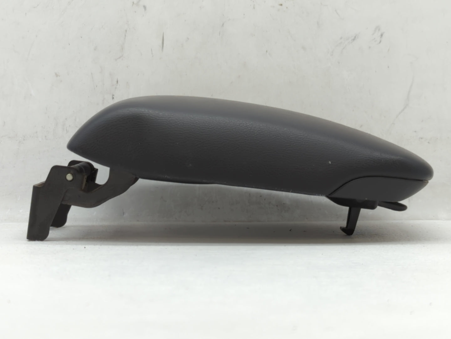2013-2014 Nissan Sentra Center Console Armrest Cover Lid Black - Oemusedautoparts1.com