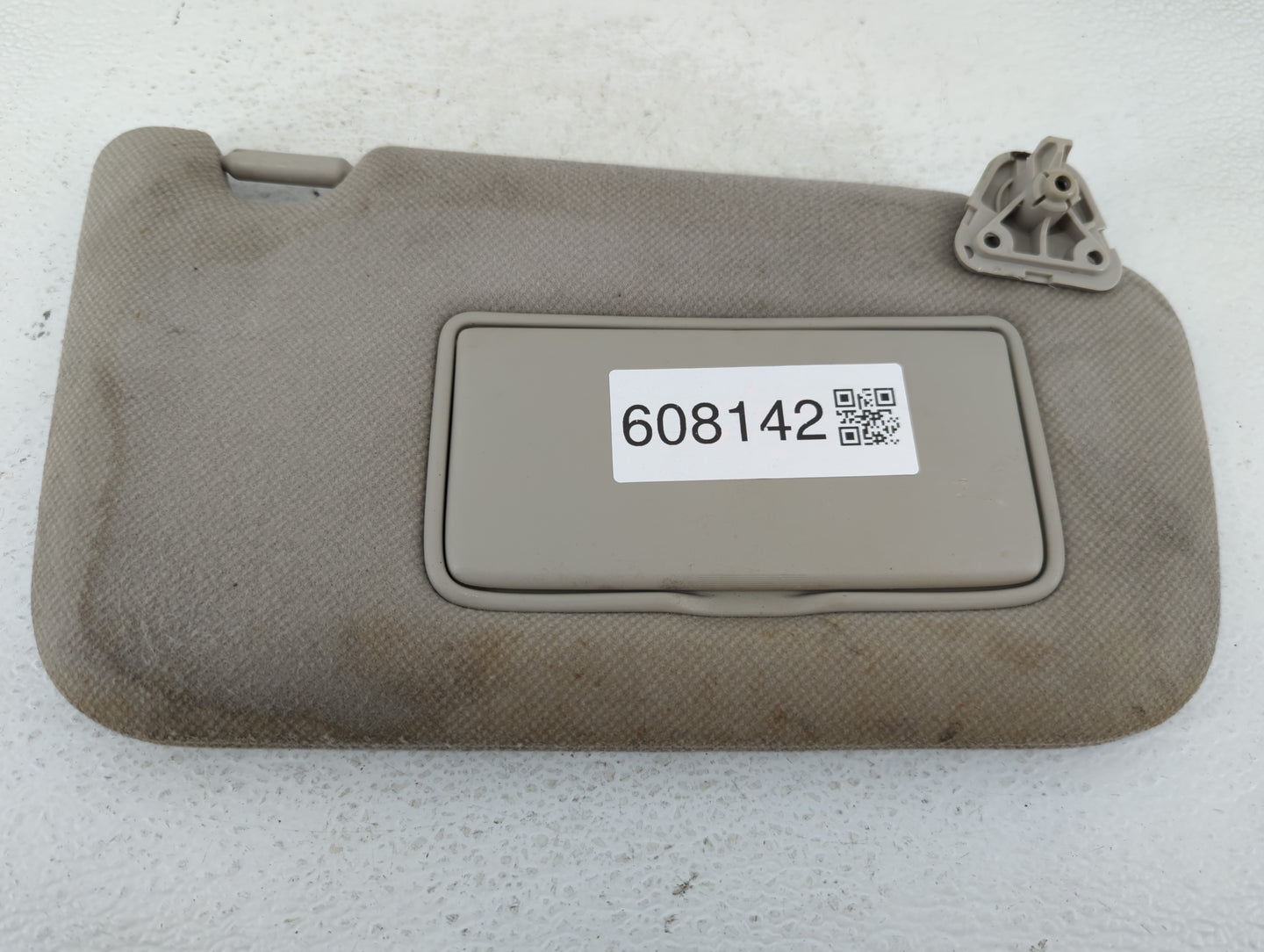 2013-2019 Nissan Sentra Sun Visor Shade Replacement Driver Left Mirror Fits Fits 2012 2013 2014 2015 2016 2017 2018 2019 OEM