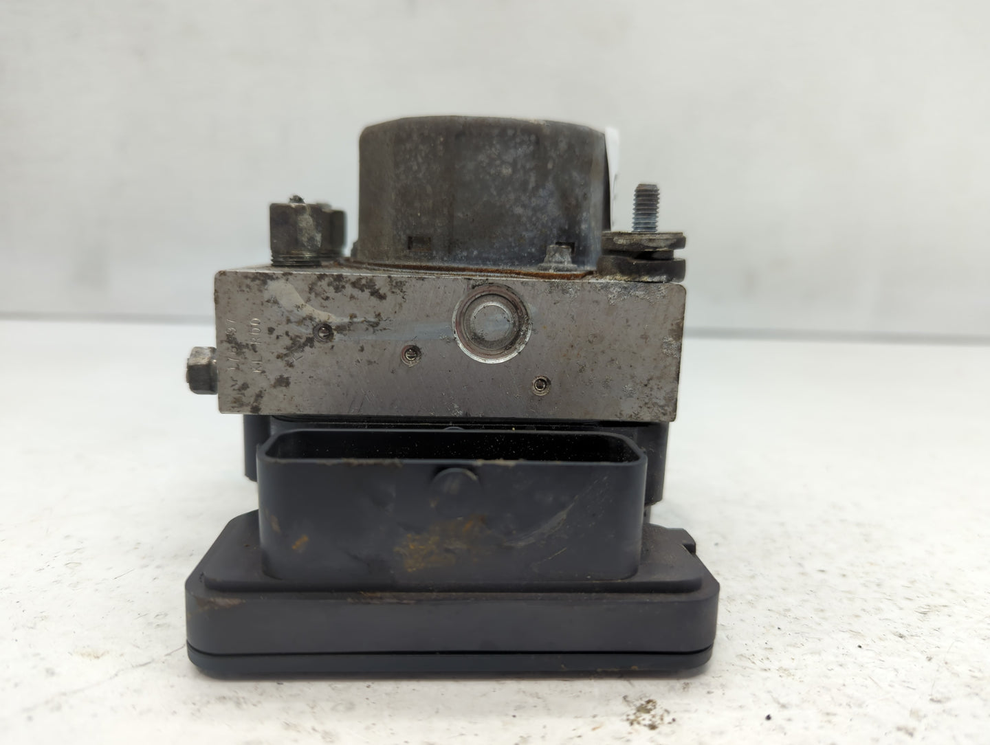2014-2015 Nissan Sentra ABS Pump Control Module Replacement P/N:47660 3SG0C 269 661 Fits Fits 2014 2015 OEM Used Auto Parts 