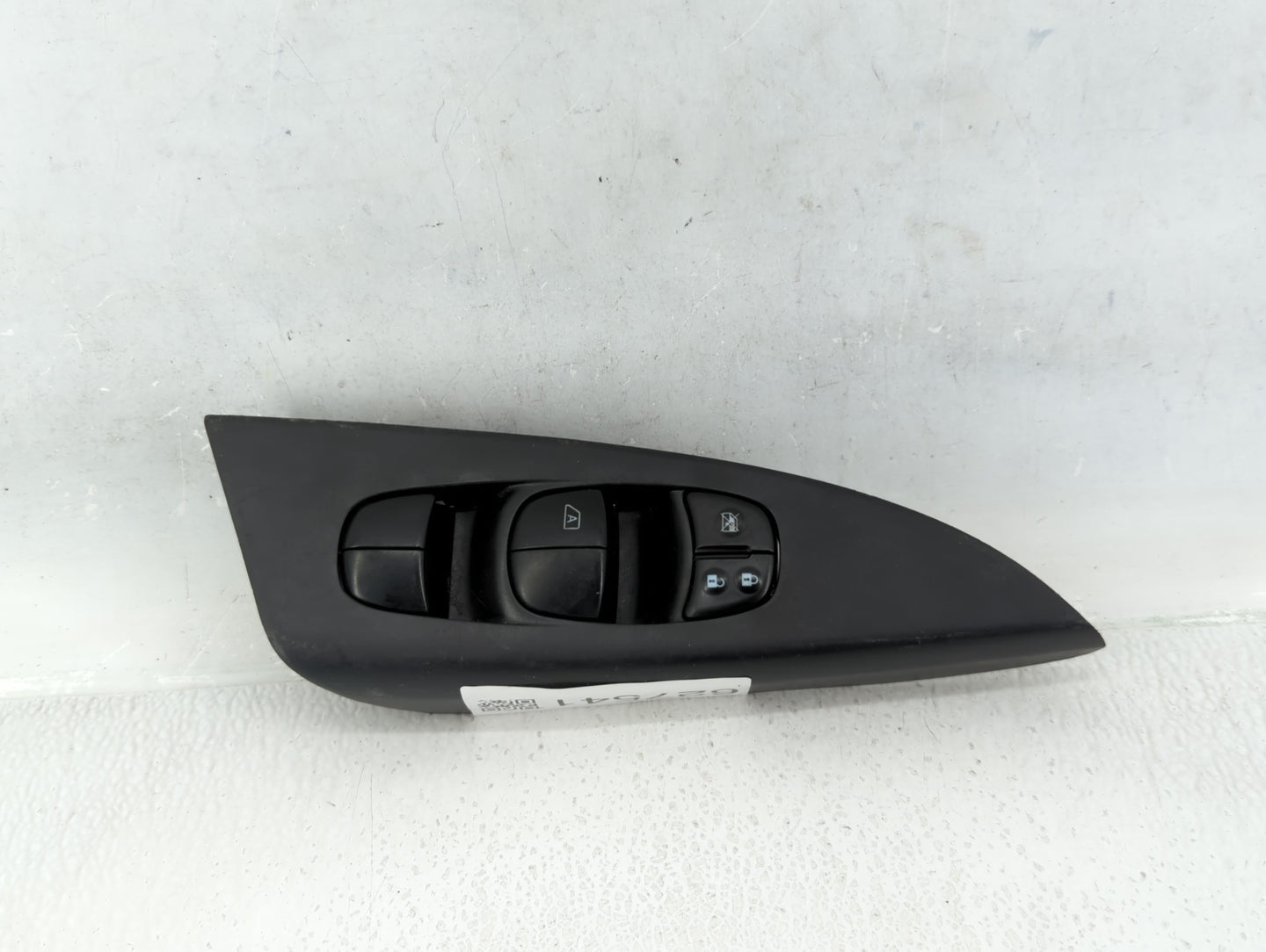2013-2019 Nissan Sentra Master Power Window Switch Replacement Driver Side Left P/N:80961 3SG0A Fits OEM Used Auto Parts - O