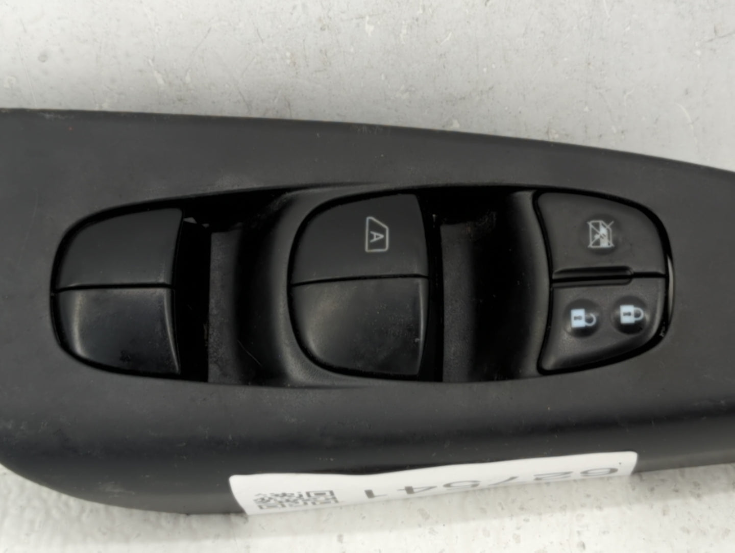 2013-2019 Nissan Sentra Master Power Window Switch Replacement Driver Side Left P/N:80961 3SG0A Fits OEM Used Auto Parts - O