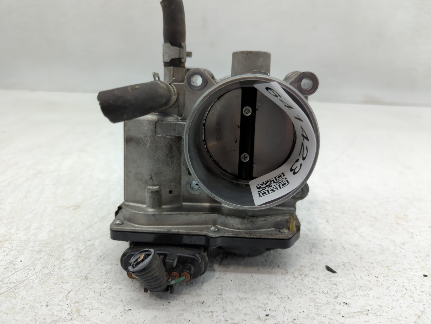 2013-2019 Nissan Sentra Throttle Body P/N:3RA60-01 A Fits Fits 2013 2014 2015 2016 2017 2018 2019 OEM Used Auto Parts - Oemu