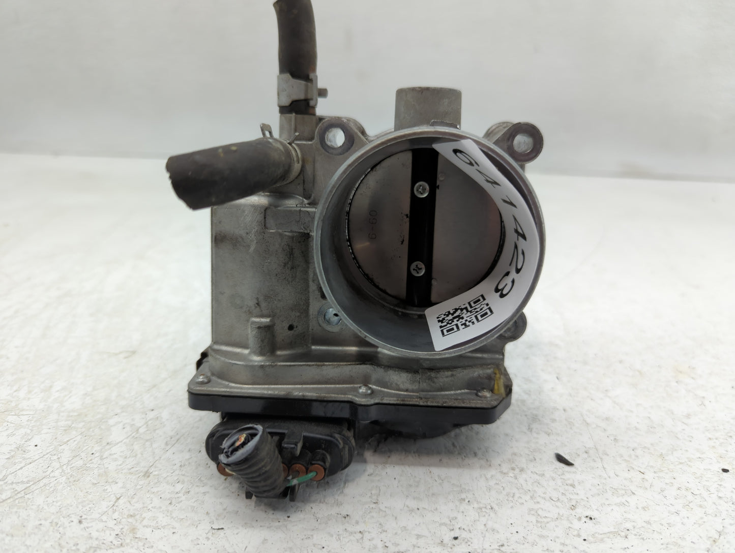 2013-2019 Nissan Sentra Throttle Body P/N:3RA60-01 A Fits Fits 2013 2014 2015 2016 2017 2018 2019 OEM Used Auto Parts - Oemu