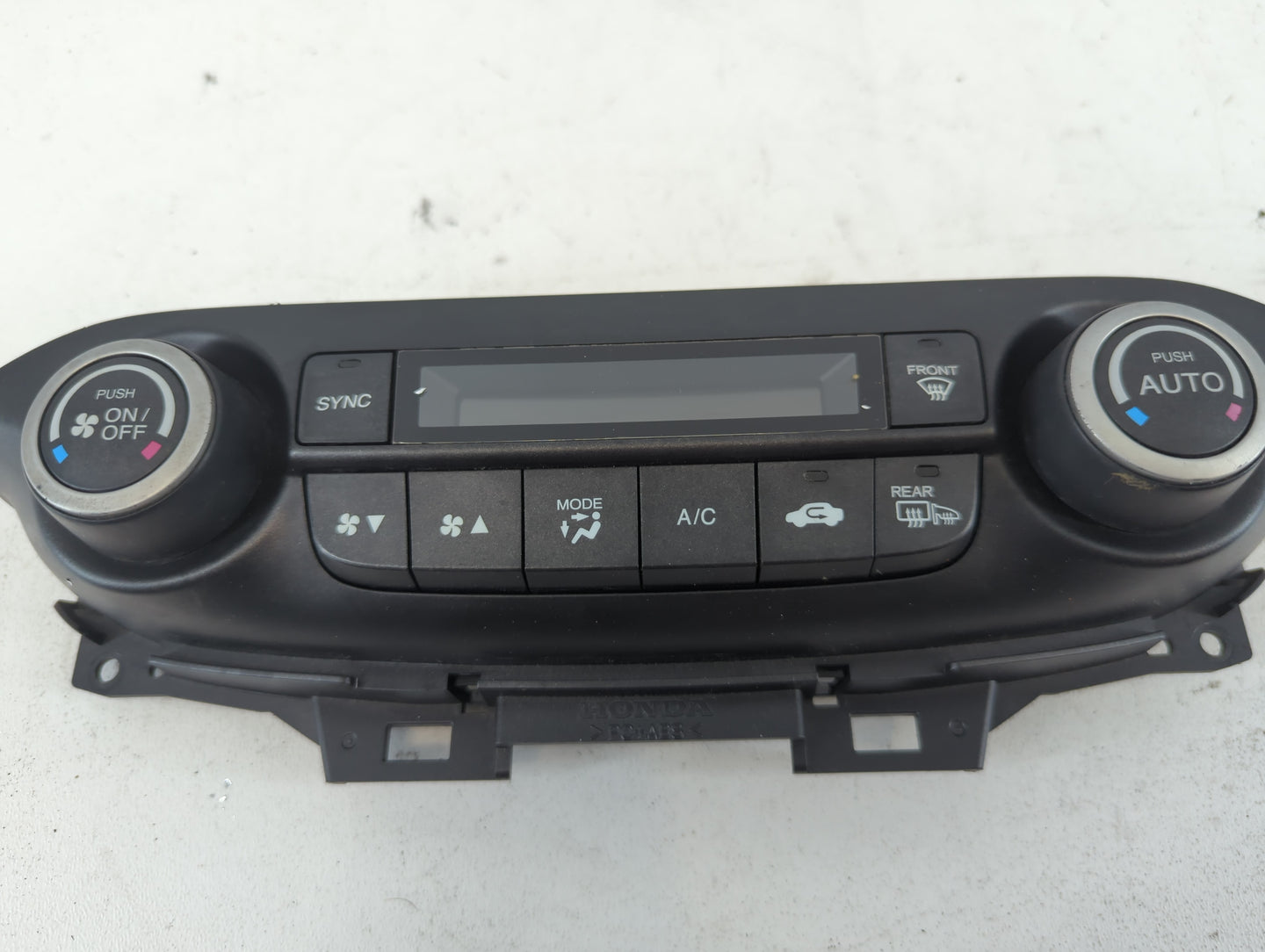 2013-2014 Nissan Sentra Climate Control Module Temperature AC/Heater Replacement P/N:AM31N T0A-A41 Fits Fits 2013 2014 OEM U
