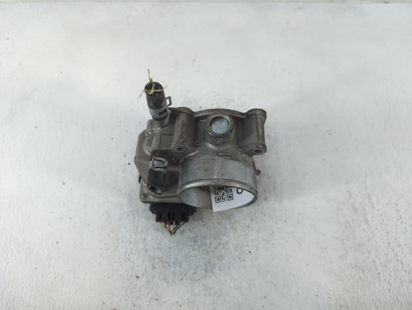 2013-2019 Nissan Sentra Throttle Body P/N:4J23 03329 3RA60-01 A Fits Fits 2013 2014 2015 2016 2017 2018 2019 OEM Used Auto P