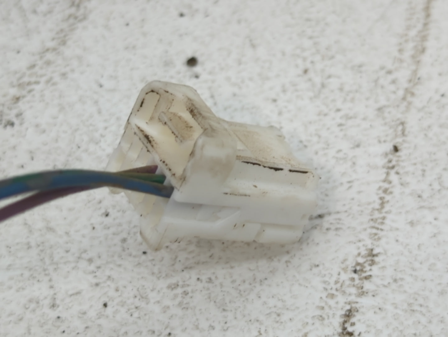 2013-2015 Nissan Sentra Passenger Side View Mirror - Right Door Mirror OEM Used - Oemusedautoparts1.com