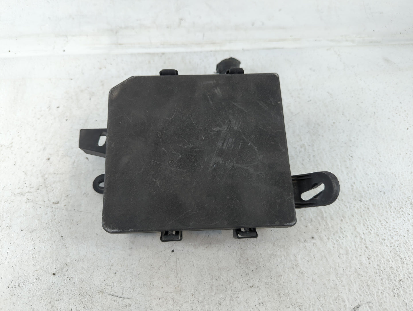 2013-2019 Nissan Sentra Fusebox Fuse Box Panel Relay Module P/N:3S0J00101 Fits Fits 2013 2014 2015 2016 2017 2018 2019 OEM U
