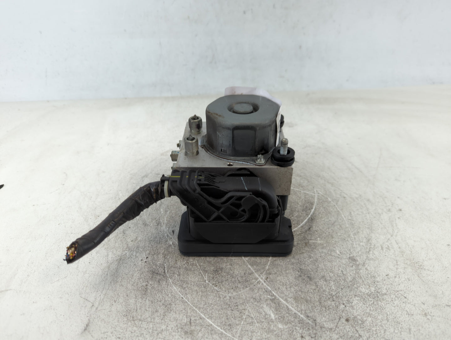 2014-2015 Nissan Sentra ABS Pump Control Module Replacement P/N:47660 3SG0C Fits Fits 2014 2015 OEM Used Auto Parts - Oemuse