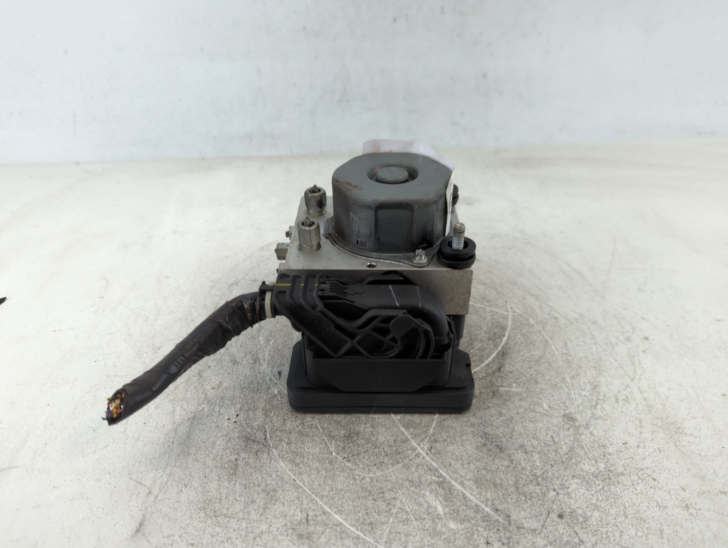 2014-2015 Nissan Sentra ABS Pump Control Module Replacement P/N:47660 3SG0C Fits Fits 2014 2015 OEM Used Auto Parts - Oemuse