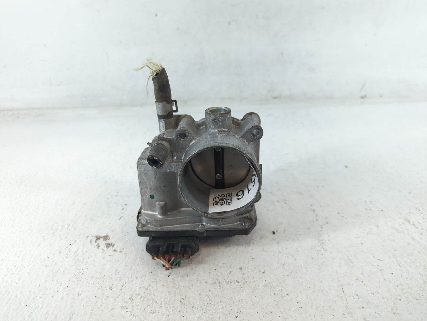 2013-2019 Nissan Sentra Throttle Body P/N:3RA60-01 C Fits Fits 2013 2014 2015 2016 2017 2018 2019 OEM Used Auto Parts - Oemu