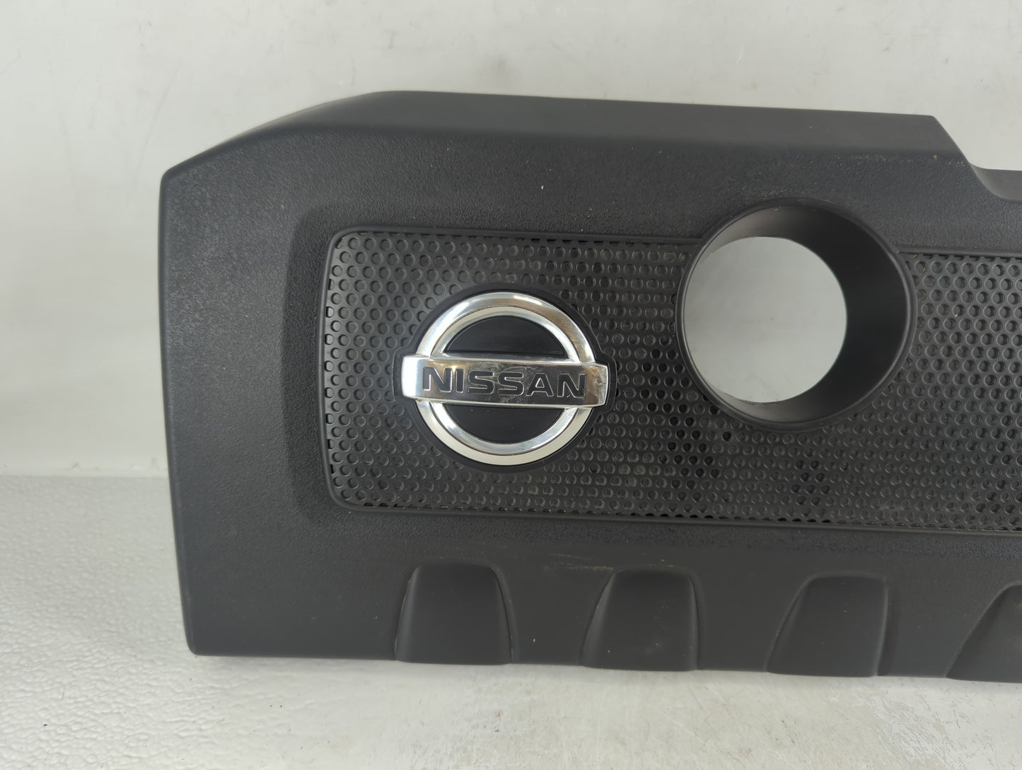 2014 Nissan Sentra Engine Cover - Oemusedautoparts1.com