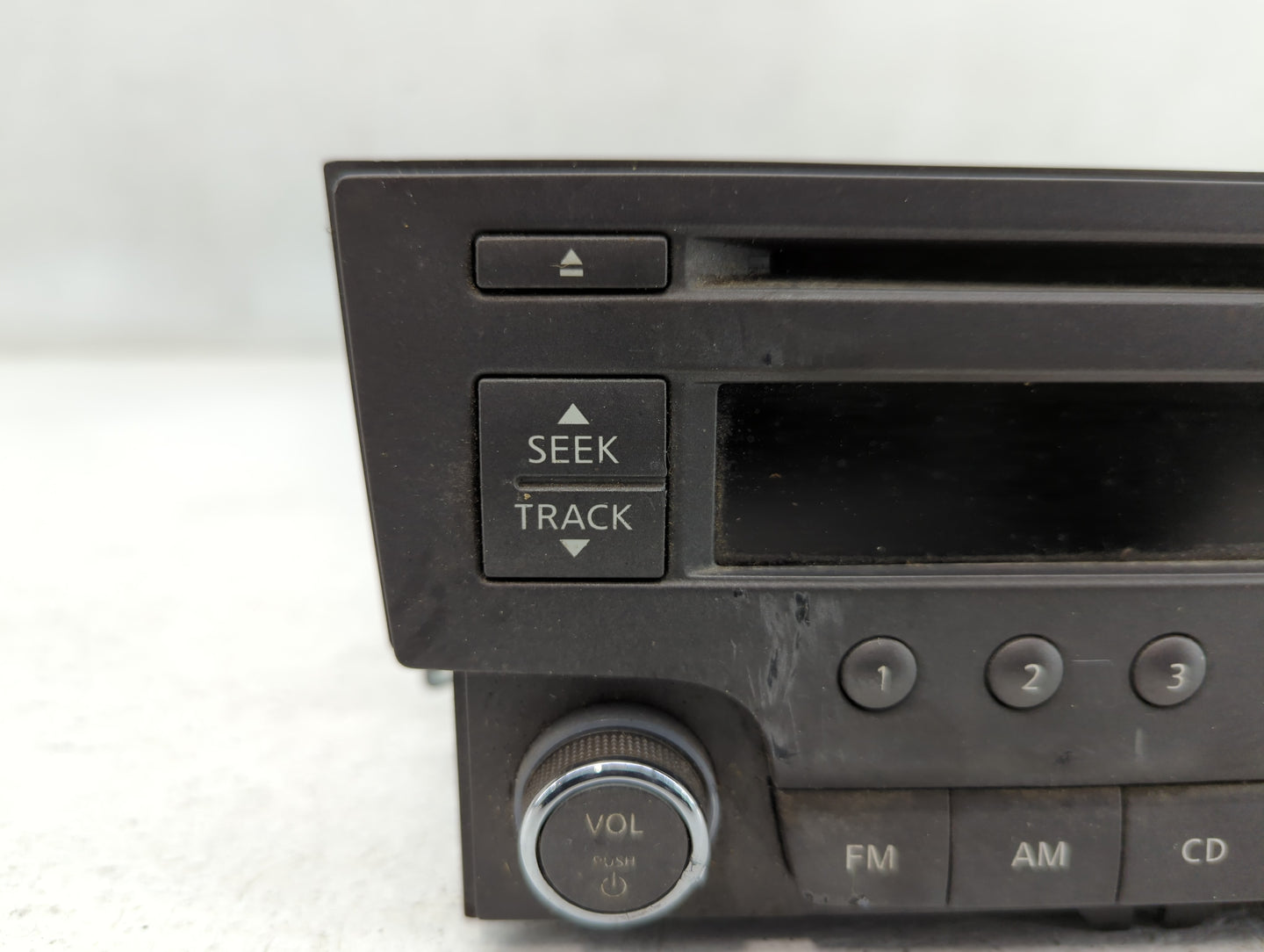 2013-2014 Nissan Sentra Radio AM FM Cd Player Receiver Replacement P/N:28185 3RA2A Fits Fits 2013 2014 OEM Used Auto Parts -