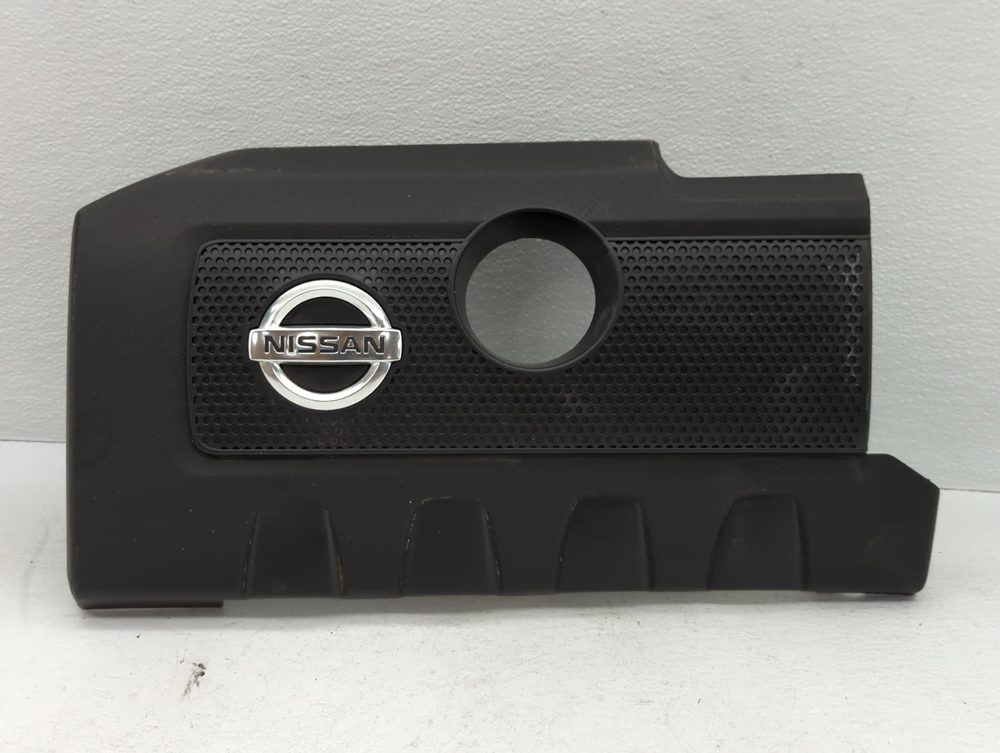 2014 Nissan Sentra Engine Cover - Oemusedautoparts1.com