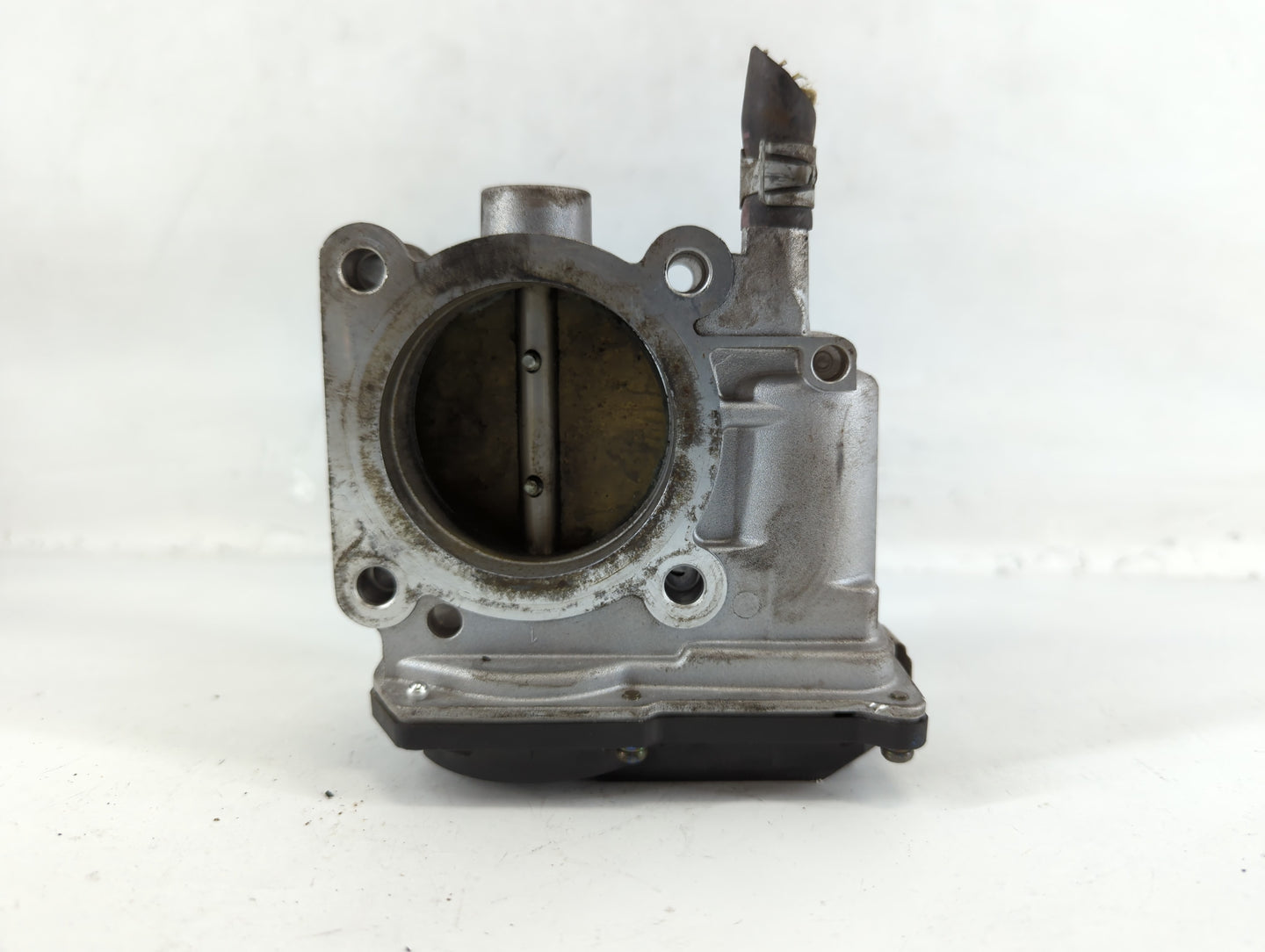 2013-2019 Nissan Sentra Throttle Body P/N:TB1157 Fits Fits 2013 2014 2015 2016 2017 2018 2019 OEM Used Auto Parts - Oemuseda