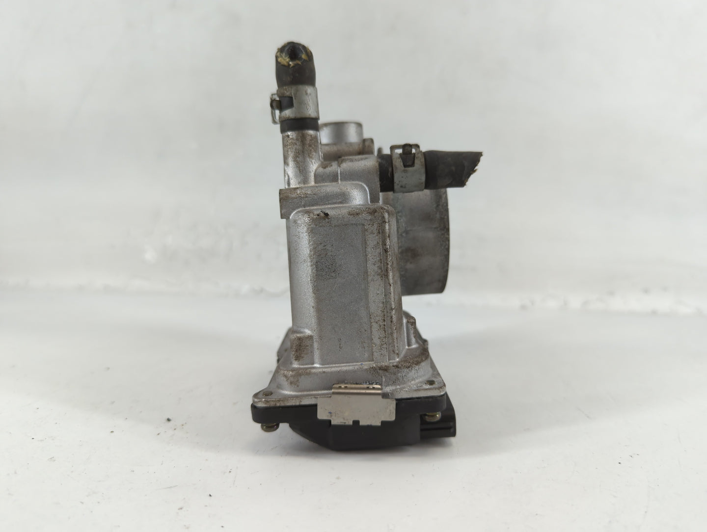 2013-2019 Nissan Sentra Throttle Body P/N:TB1157 Fits Fits 2013 2014 2015 2016 2017 2018 2019 OEM Used Auto Parts - Oemuseda