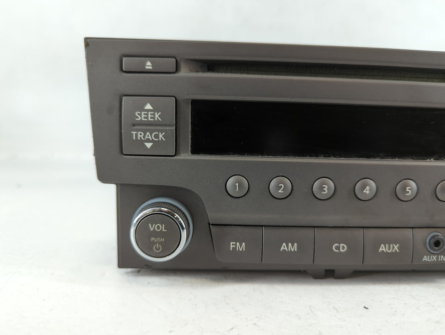 2013-2014 Nissan Sentra Am Fm Cd Player Radio Receiver - Oemusedautoparts1.com