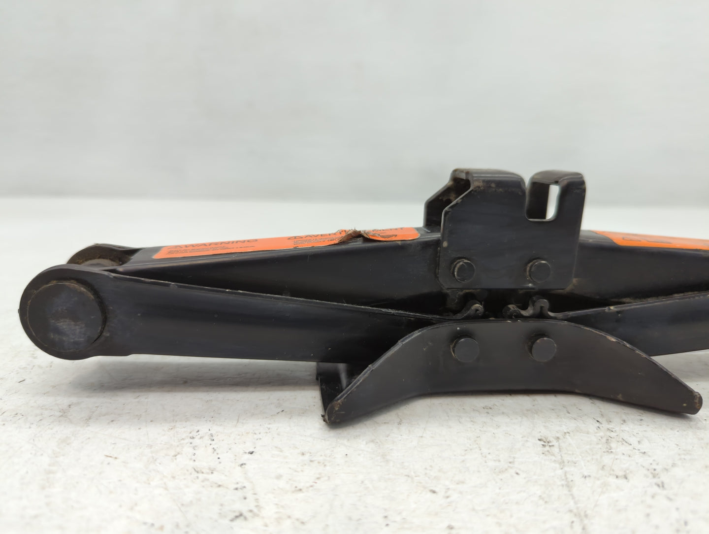 2014 Nissan Sentra Spare Scissor Car Jack - Oemusedautoparts1.com