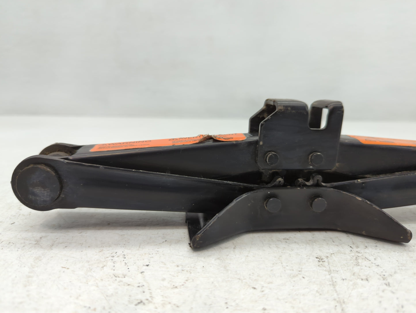 2014 Nissan Sentra Spare Scissor Car Jack - Oemusedautoparts1.com