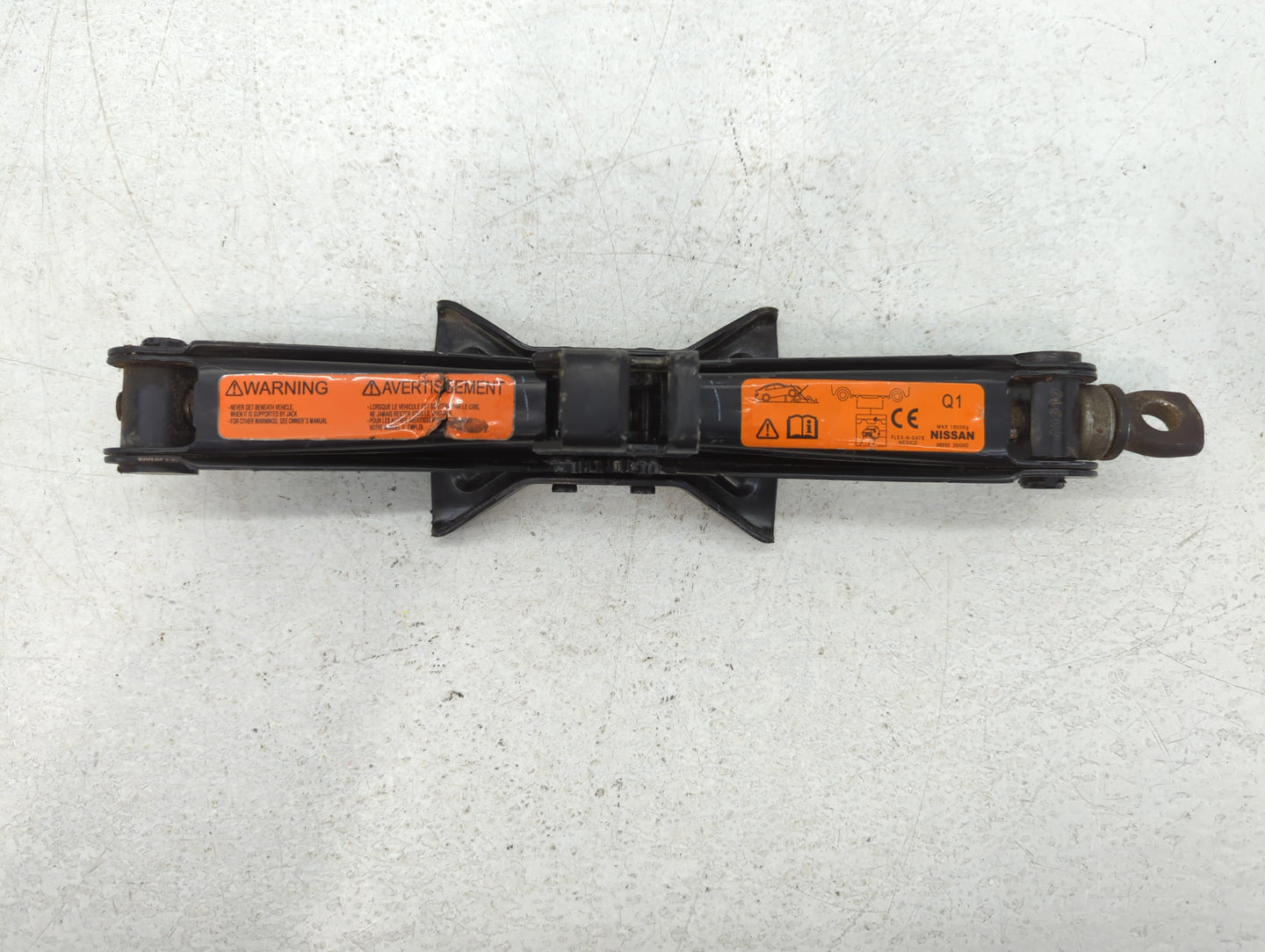 2014 Nissan Sentra Spare Scissor Car Jack - Oemusedautoparts1.com