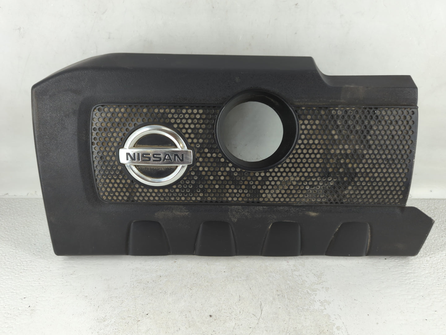 2014 Nissan Sentra Engine Cover - Oemusedautoparts1.com