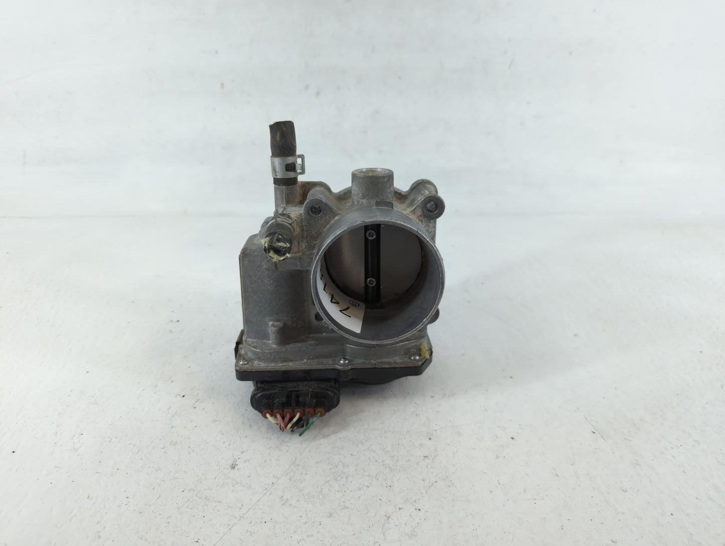 2013-2019 Nissan Sentra Throttle Body P/N:3RA60-01 A Fits Fits 2013 2014 2015 2016 2017 2018 2019 OEM Used Auto Parts - Oemu