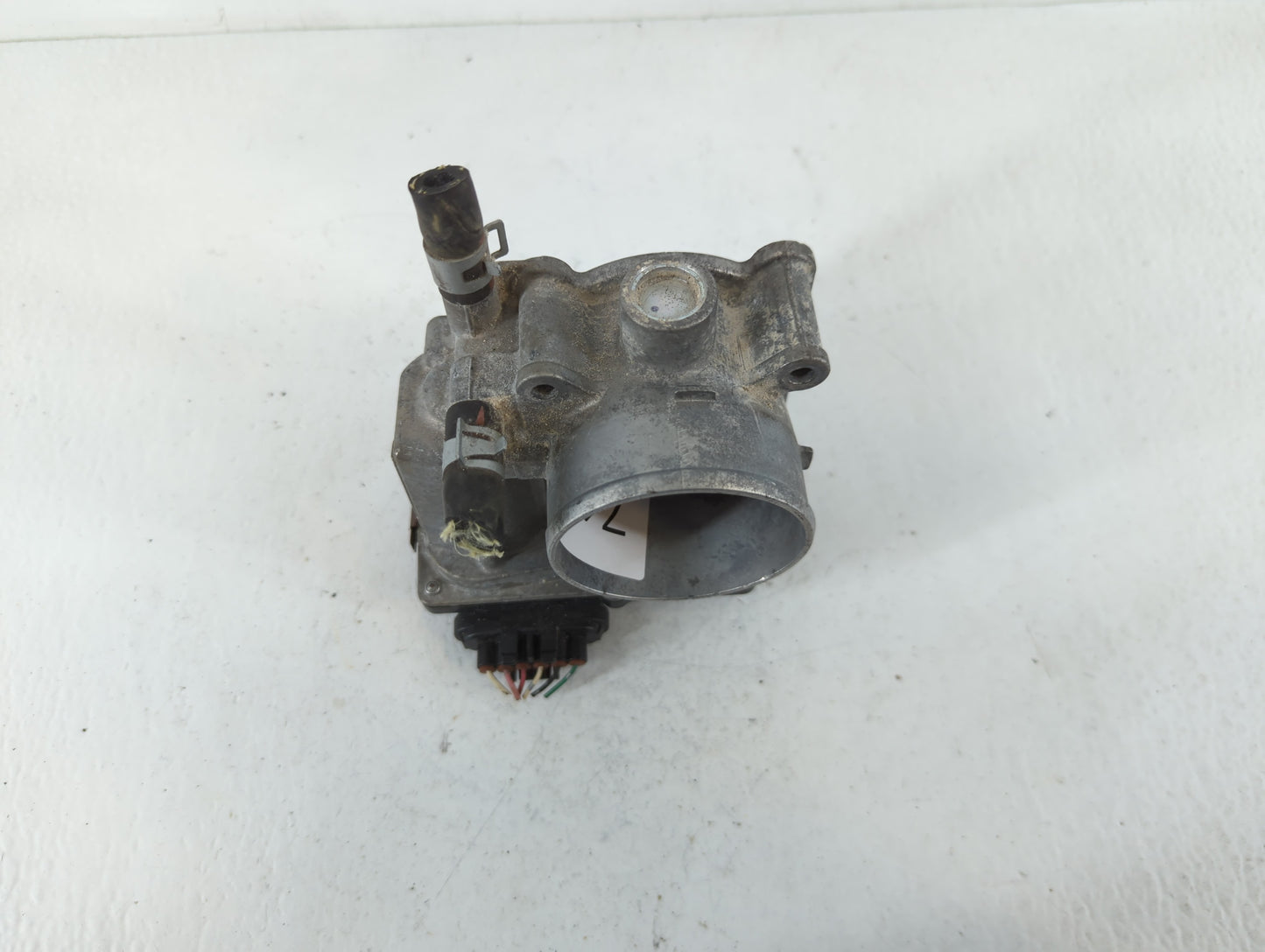 2013-2019 Nissan Sentra Throttle Body P/N:3RA60-01 A Fits Fits 2013 2014 2015 2016 2017 2018 2019 OEM Used Auto Parts - Oemu