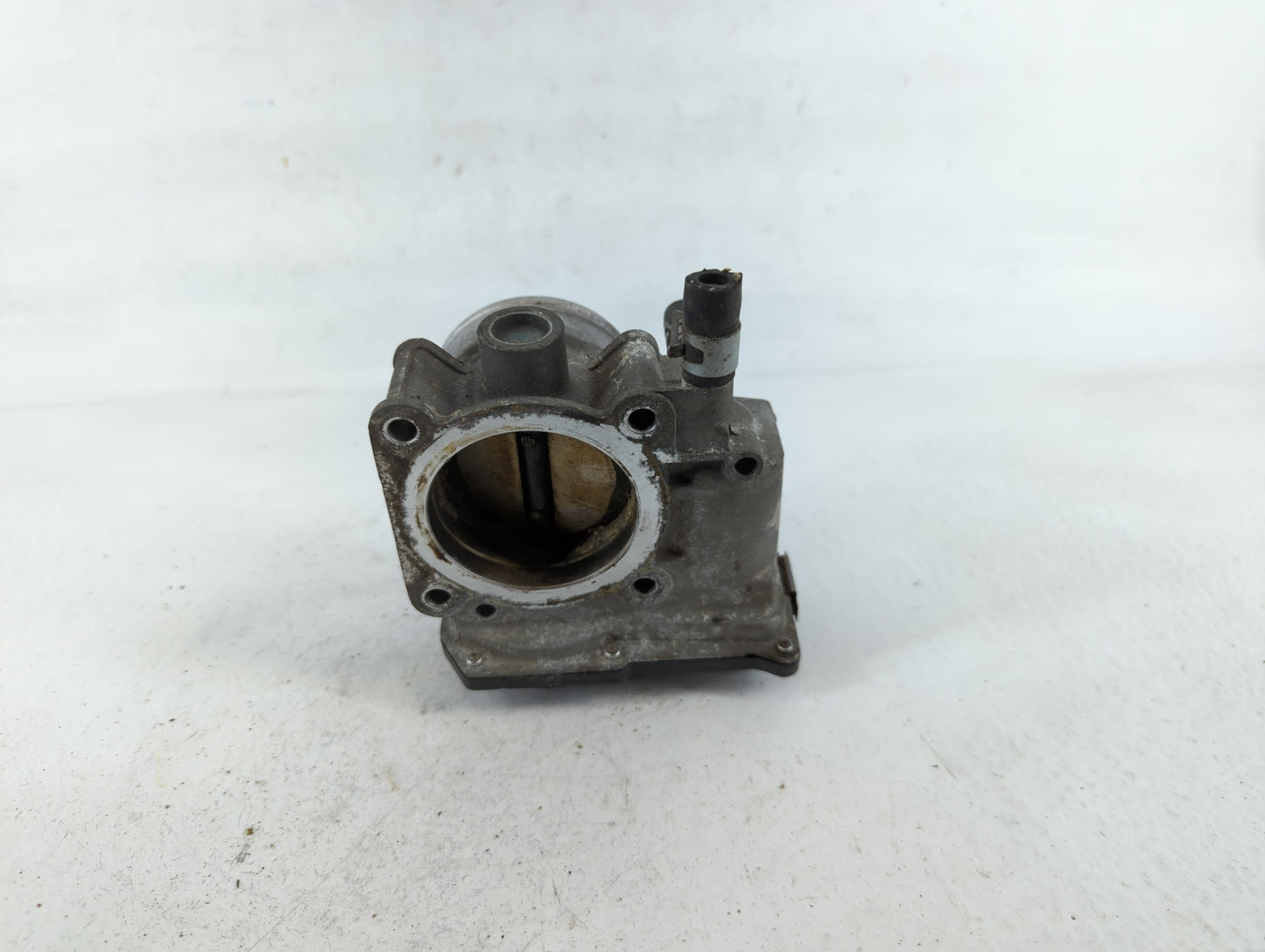 2013-2019 Nissan Sentra Throttle Body P/N:4D25 3RA60-01 A Fits Fits 2013 2014 2015 2016 2017 2018 2019 OEM Used Auto Parts -