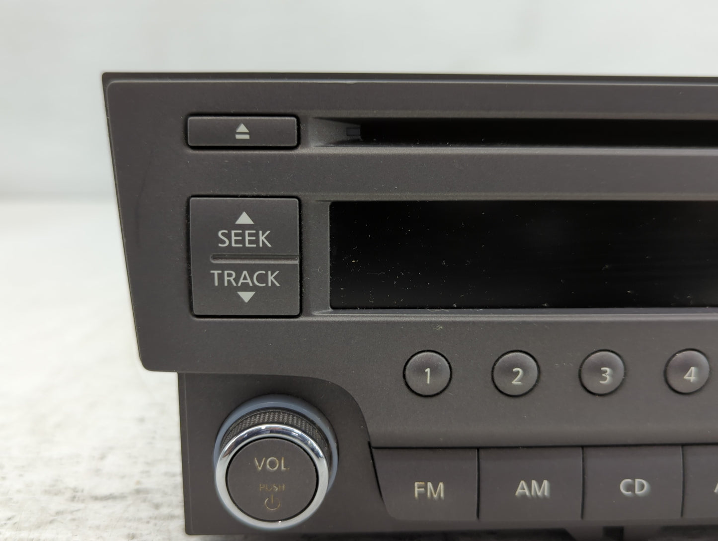 2013-2014 Nissan Sentra Radio AM FM Cd Player Receiver Replacement P/N:281853ra2a Fits Fits 2013 2014 OEM Used Auto Parts - 