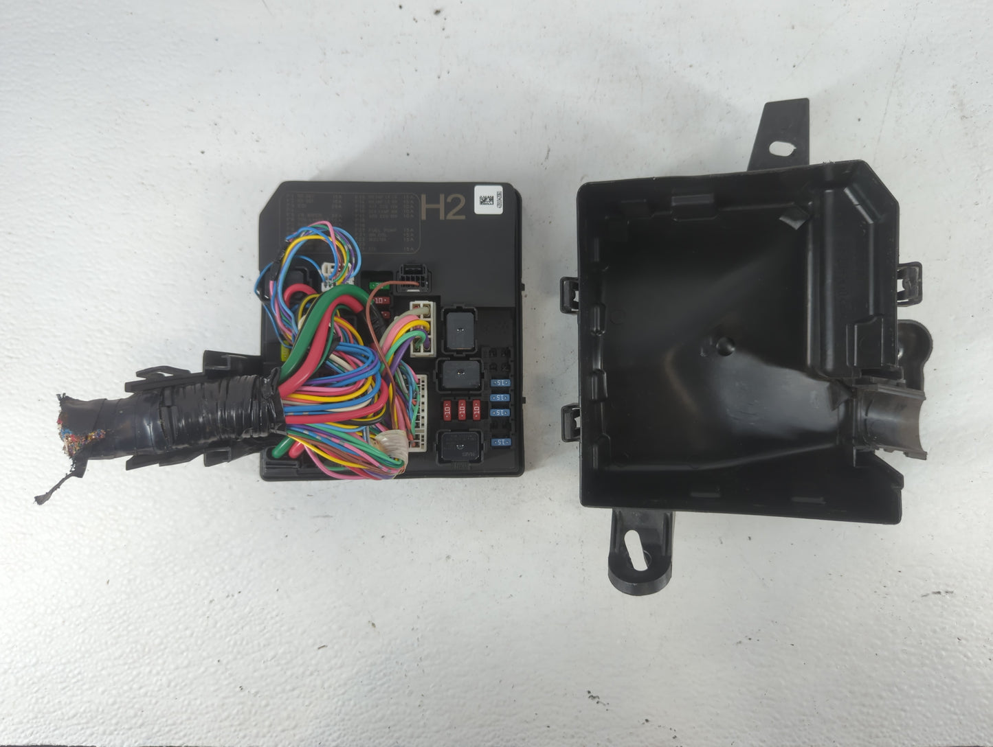2013-2019 Nissan Sentra Fusebox Fuse Box Panel Relay Module P/N:28487 3RA18 Fits Fits 2013 2014 2015 2016 2017 2018 2019 OEM