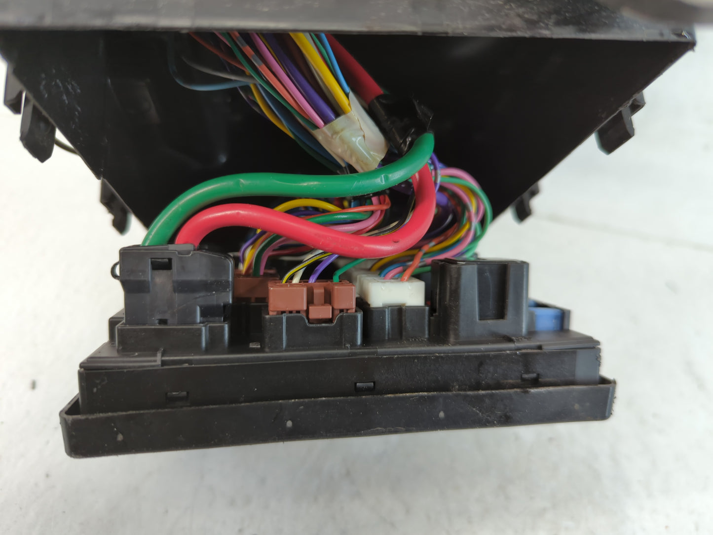 2013-2019 Nissan Sentra Fusebox Fuse Box Panel Relay Module P/N:284B7 3RA1B Fits Fits 2013 2014 2015 2016 2017 2018 2019 OEM
