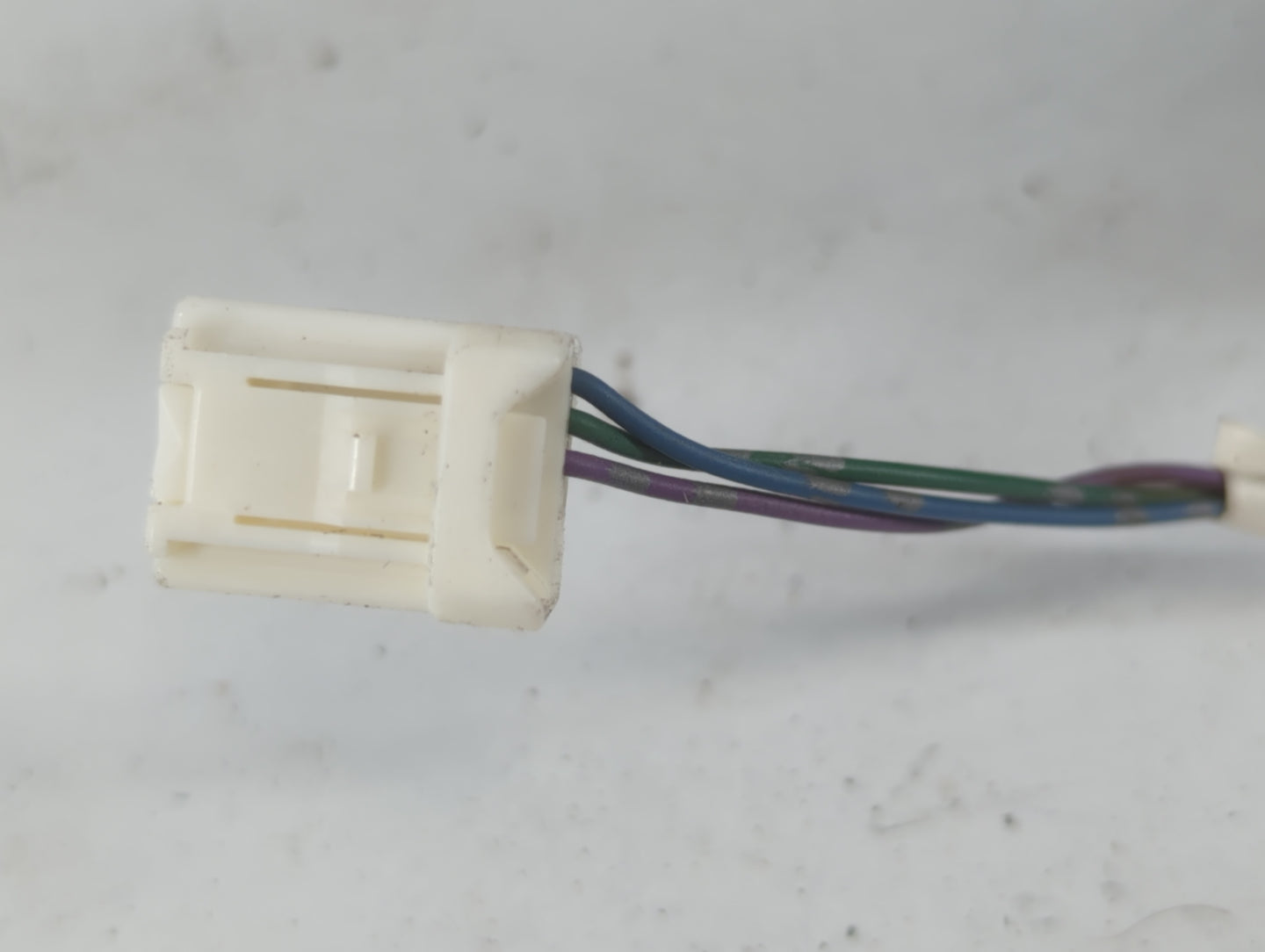 2013-2015 Nissan Sentra Driver Side View Mirror - Left Door Mirror OEM Used - Oemusedautoparts1.com