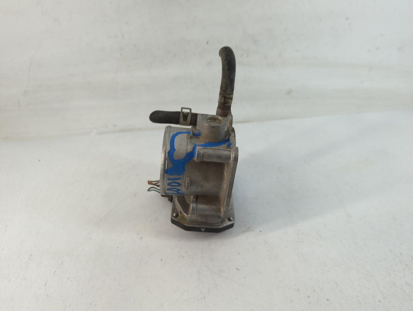 2013-2019 Nissan Sentra Throttle Body P/N:3RA60-01 A Fits Fits 2013 2014 2015 2016 2017 2018 2019 OEM Used Auto Parts - Oemu
