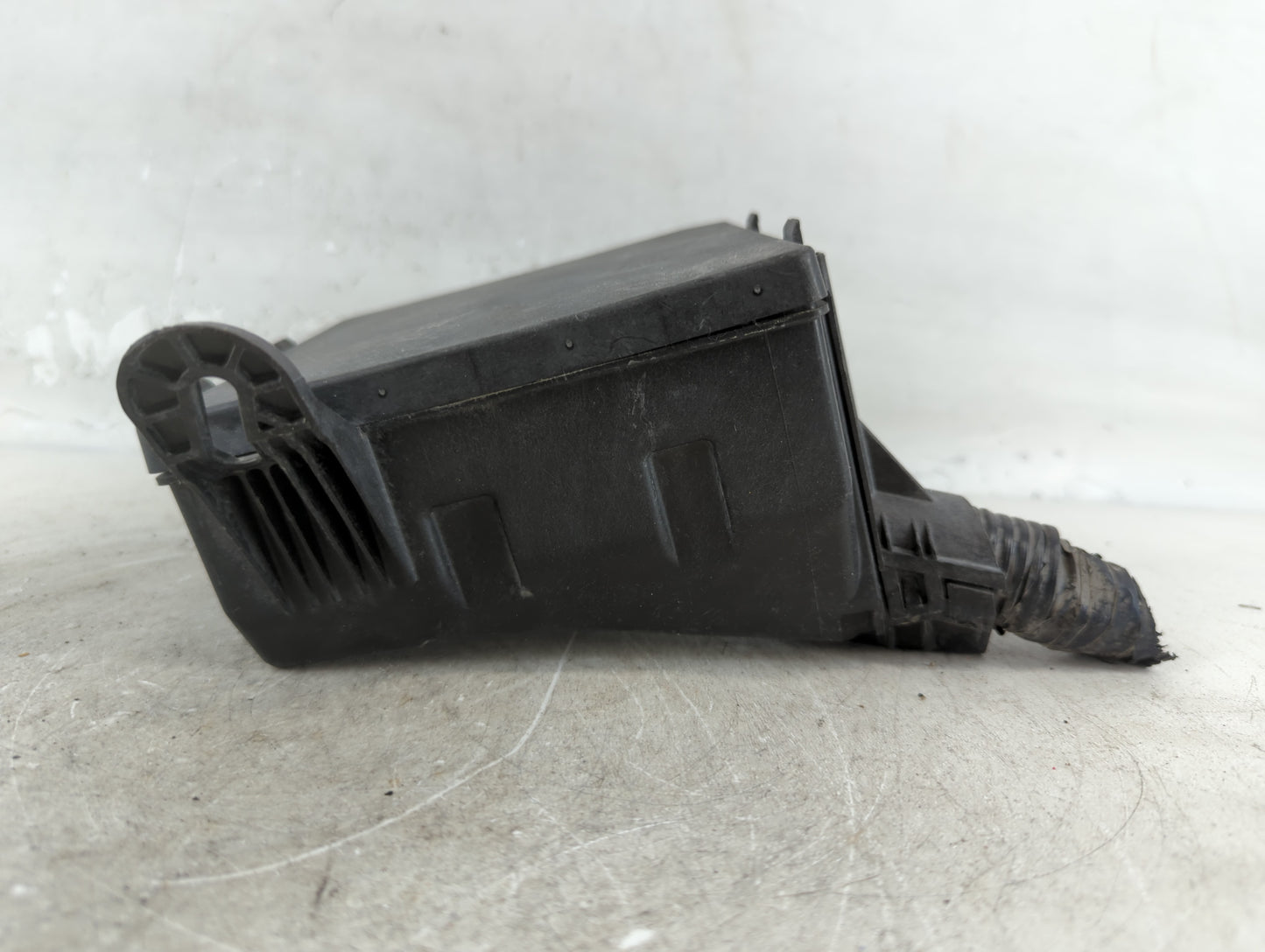 2013-2019 Nissan Sentra Fusebox Fuse Box Panel Relay Module P/N:4397047798 284B 3RA1B Fits Fits 2013 2014 2015 2016 2017 201